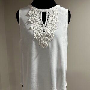 Daniel Rainn Cream Sleeveless Blouse